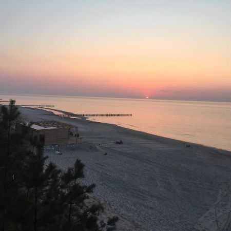 Apartament Nadmorski Z Basenem Klifowa 里沃 外观 照片