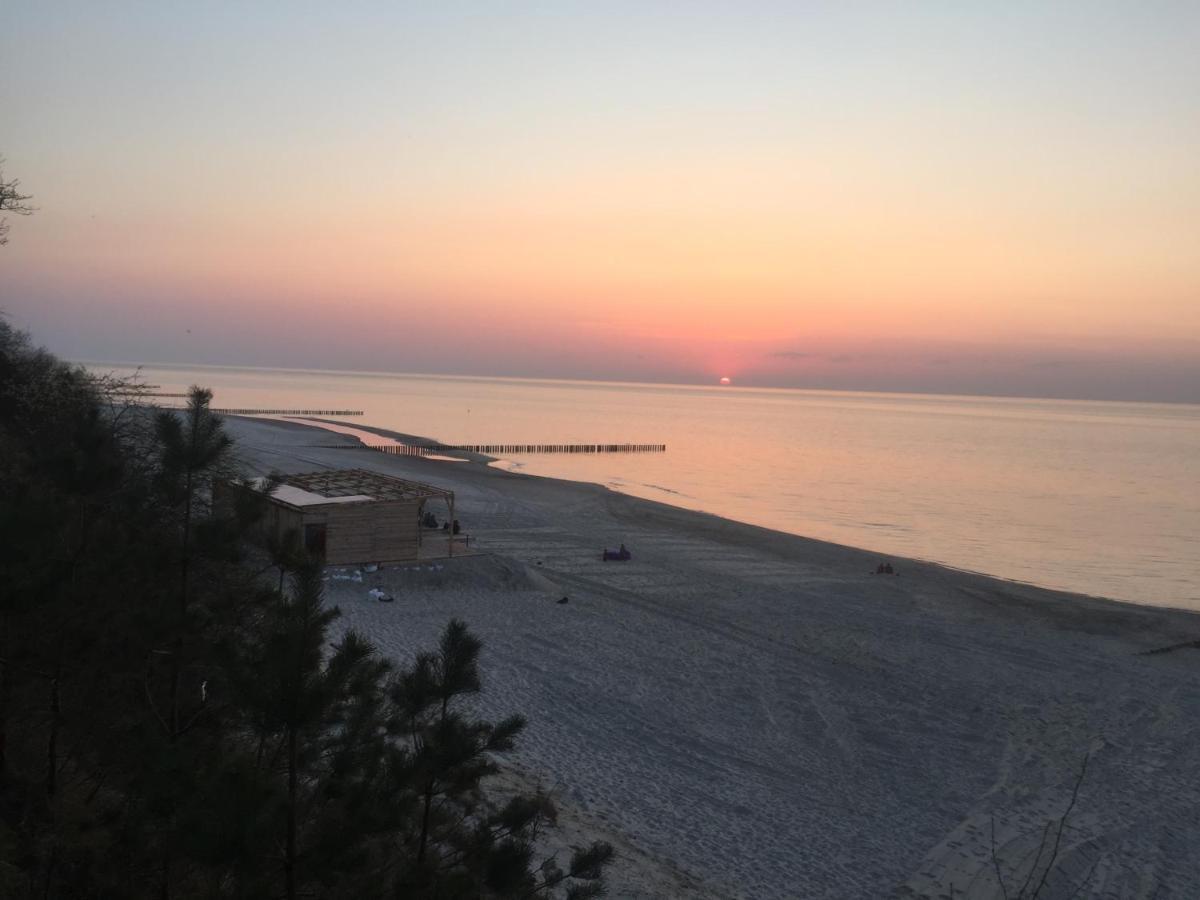 Apartament Nadmorski Z Basenem Klifowa 里沃 外观 照片