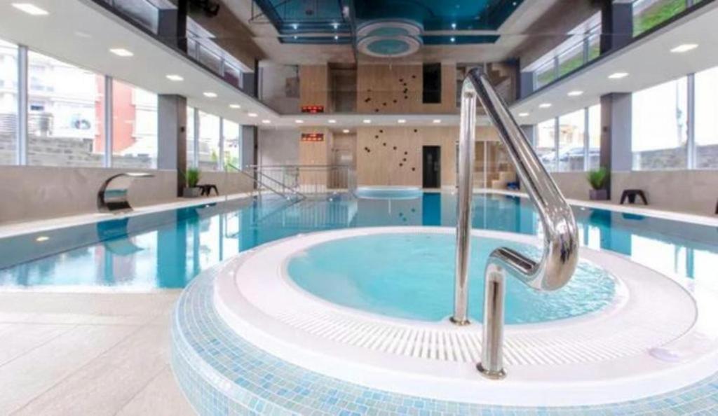 Apartament Nadmorski Z Basenem Klifowa 里沃 外观 照片