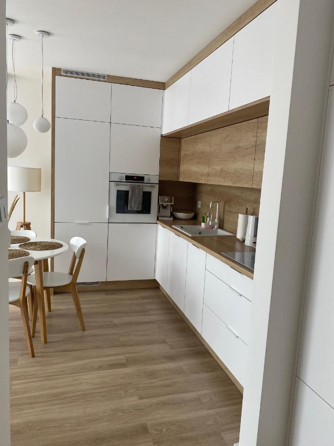 Apartament Nadmorski Z Basenem Klifowa 里沃 外观 照片