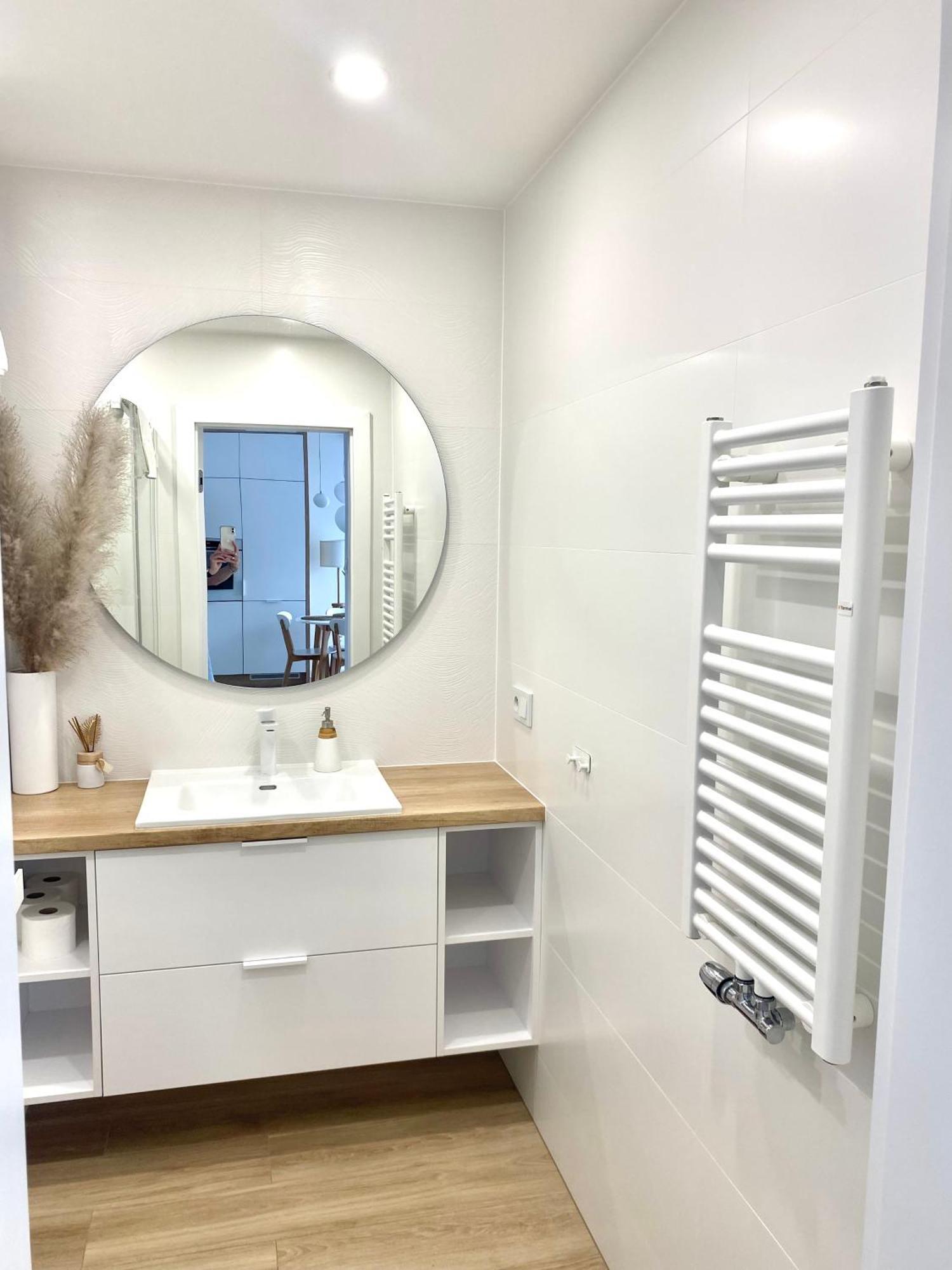 Apartament Nadmorski Z Basenem Klifowa 里沃 外观 照片